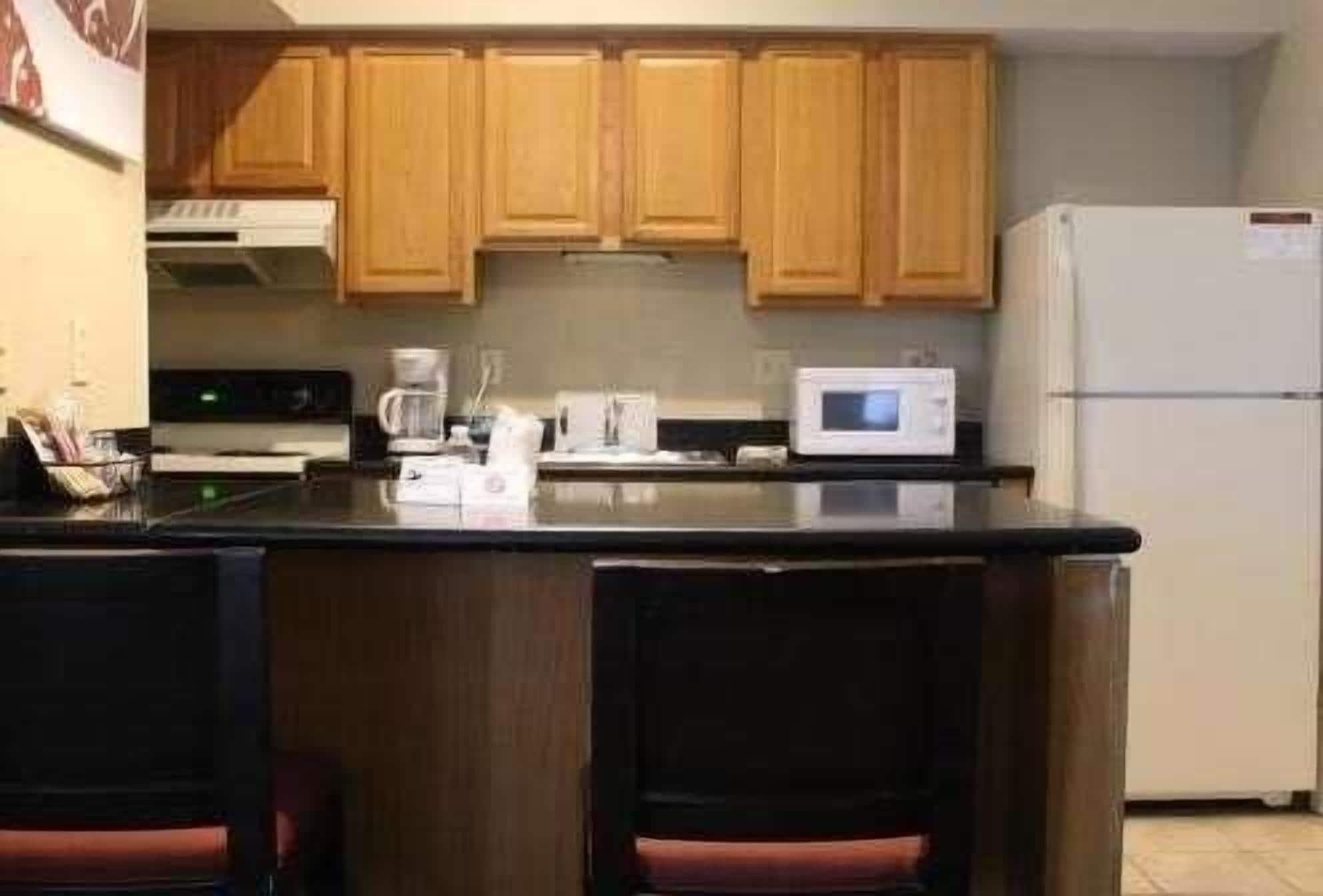 Hawthorn Extended Stay By Wyndham Wichita Ngoại thất bức ảnh