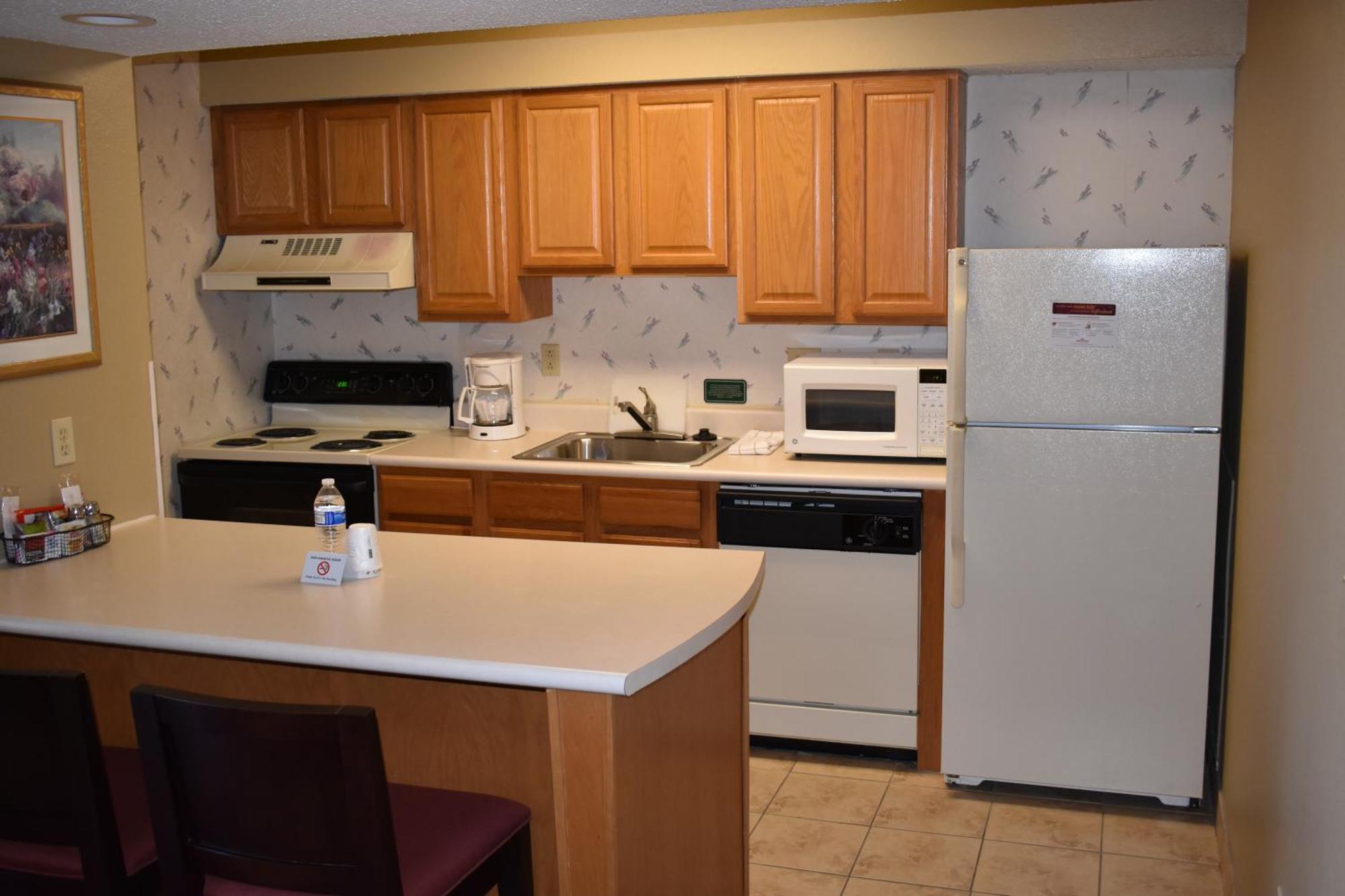 Hawthorn Extended Stay By Wyndham Wichita Ngoại thất bức ảnh