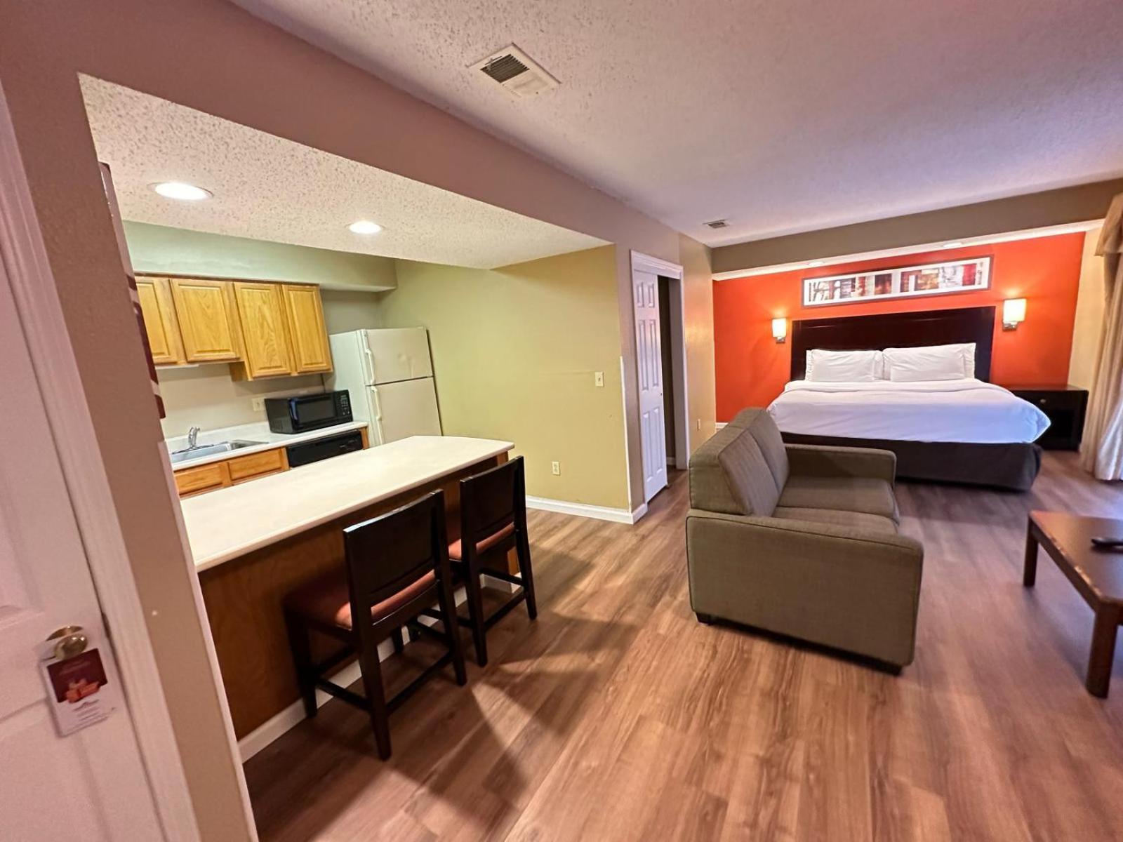 Hawthorn Extended Stay By Wyndham Wichita Ngoại thất bức ảnh