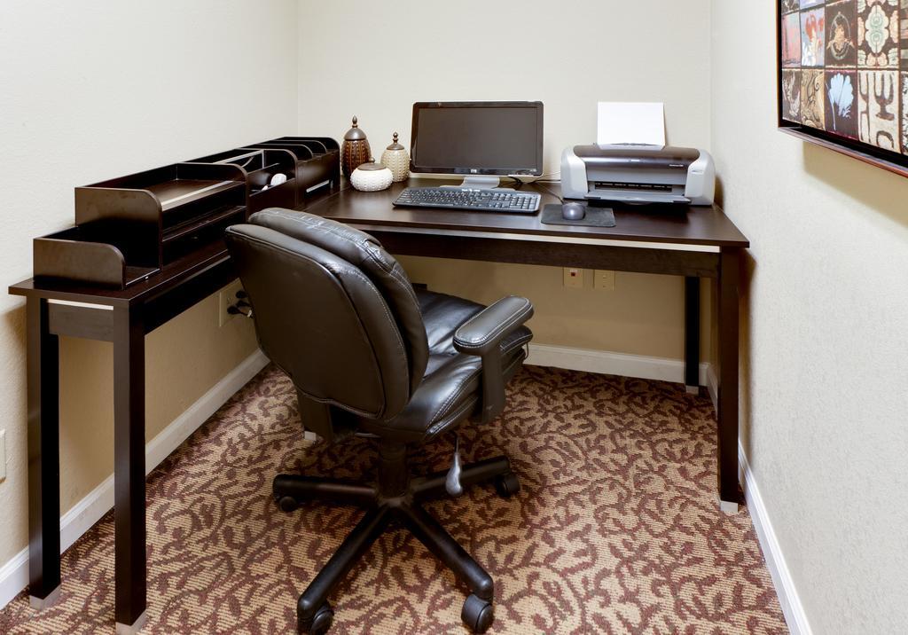 Hawthorn Extended Stay By Wyndham Wichita Ngoại thất bức ảnh