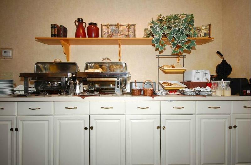 Hawthorn Extended Stay By Wyndham Wichita Ngoại thất bức ảnh